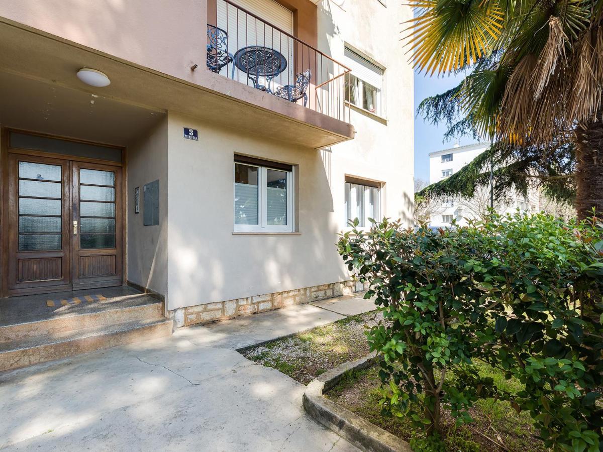 Porec Twins Apartment المظهر الخارجي الصورة